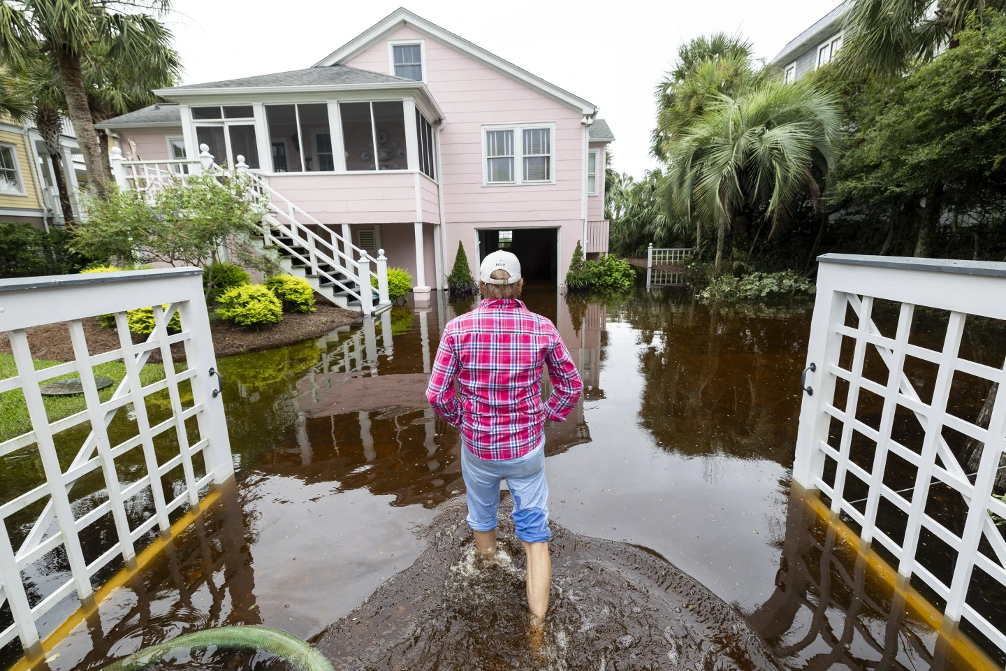 Tormenta tropical Debby causa tornados; suman 7 muertes