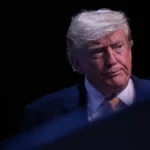 Juez exige una explicación al gobierno de Trump sobre su campaña para frenar voto de no ciudadanos