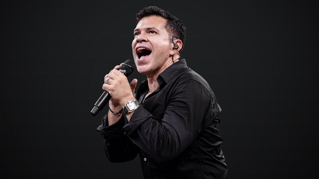 Jorge Medina triunfa en Estados Unidos con “LEGENDARIO TOUR 2026”