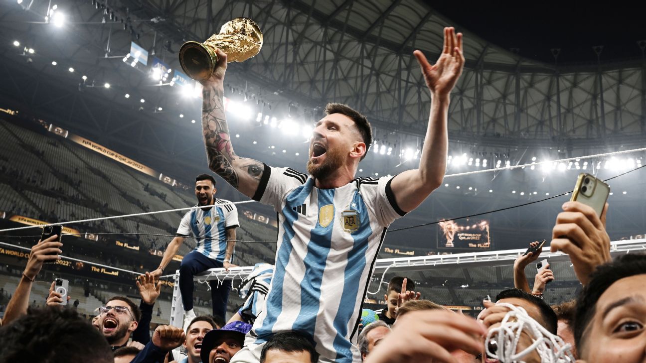 Messi se retira de selección Argentina tras 20 años de carrera, 125 goles y un título mundial